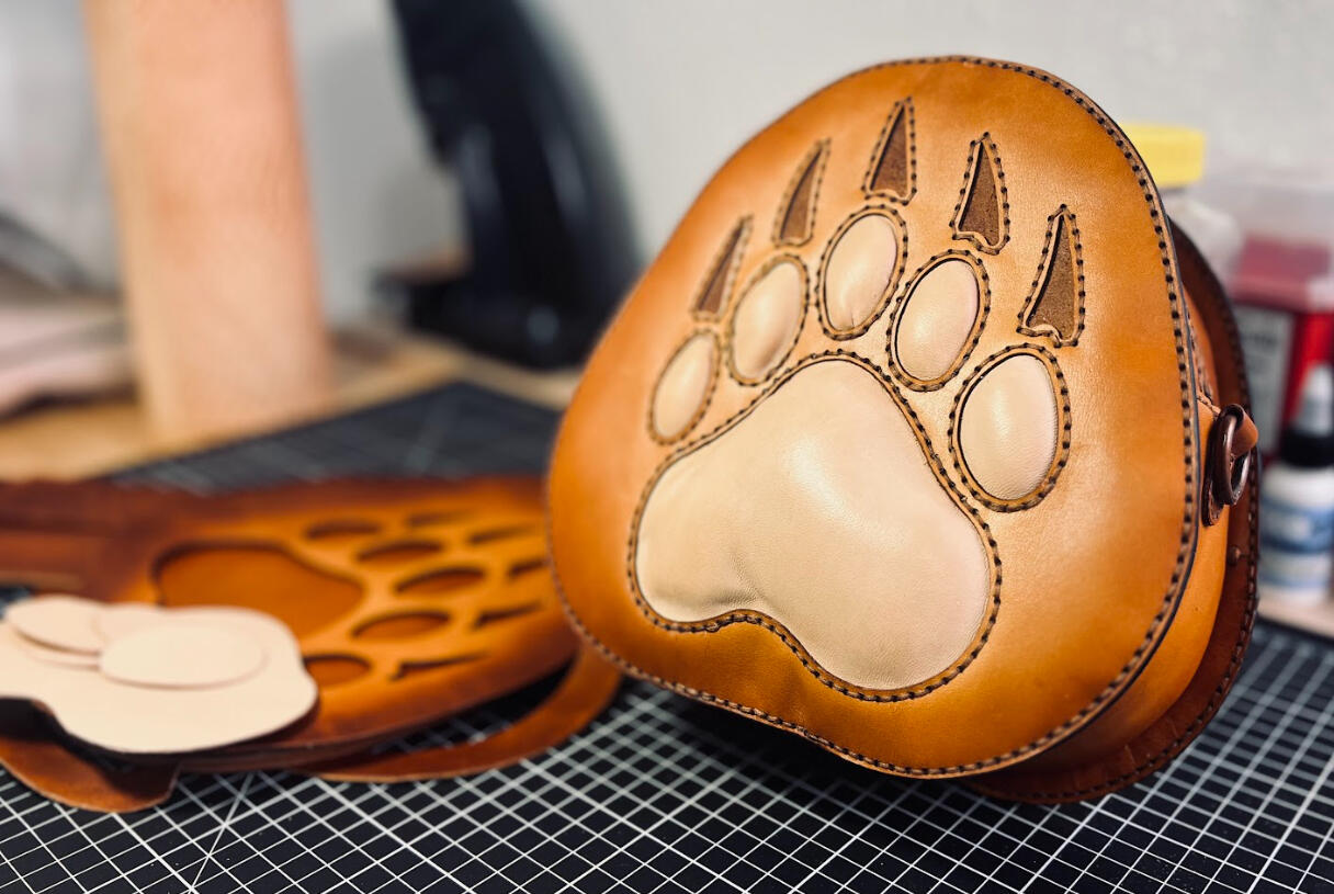 Bear Paw Bag